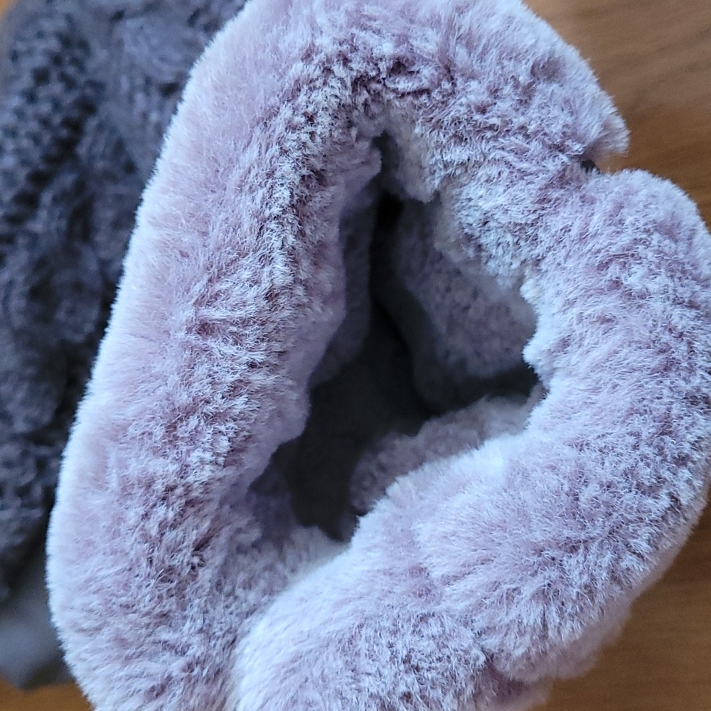 Slippers - Picture 6 of 6